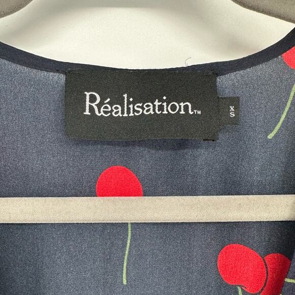 Realisation The Teale Wrap Midi 100% Silk Dress Wild Cherry Navy Blue - Picture 3 of 4